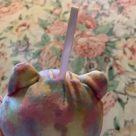 Squishmellow plush Toy the Hangs - Picture 3 of 3